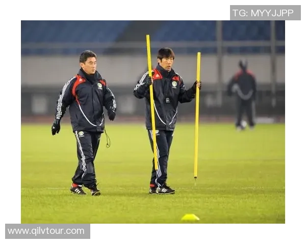 杭州足球队进攻表现分析与得失总结探讨