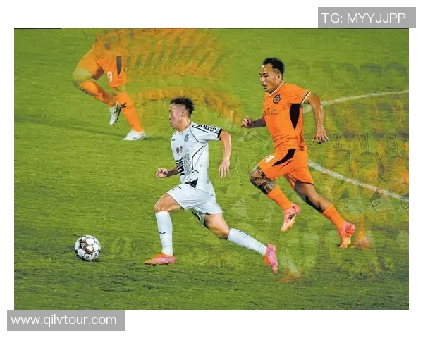 右脚球技卓越的足球明星们如何在绿茵场上展现风采与实力 右脚球技卓越的足球明星们如何在绿茵场上展现风采与实力